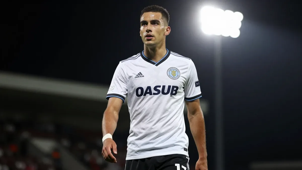 Aston Villa Target Nicolas Jackson
