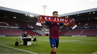 Fenerbahce Targets Aston Villa's Ollie Watkins in €25m Transfer