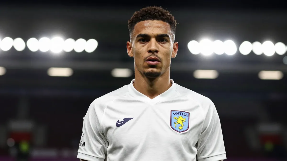 Ollie Watkins Faces Fan Backlash After Emery’s Comments