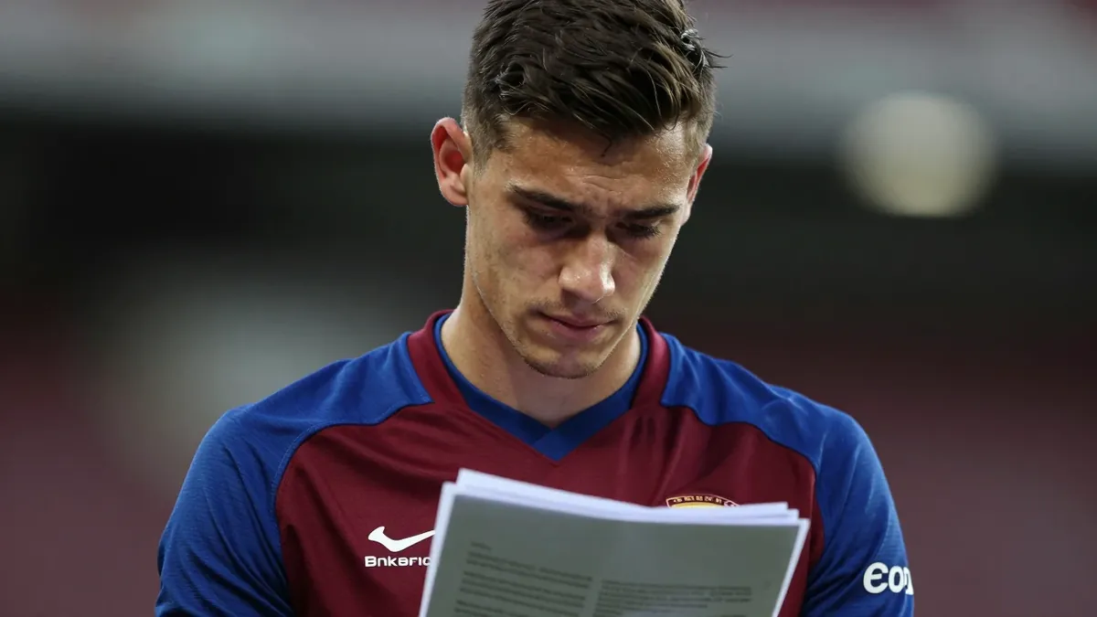 Unai Emery has left new signing Taylor Harwood-Bellis out of Aston Villa's Champions League squad, a decision reported by...